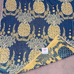 Outdoor Pineapple Beach Towel! 